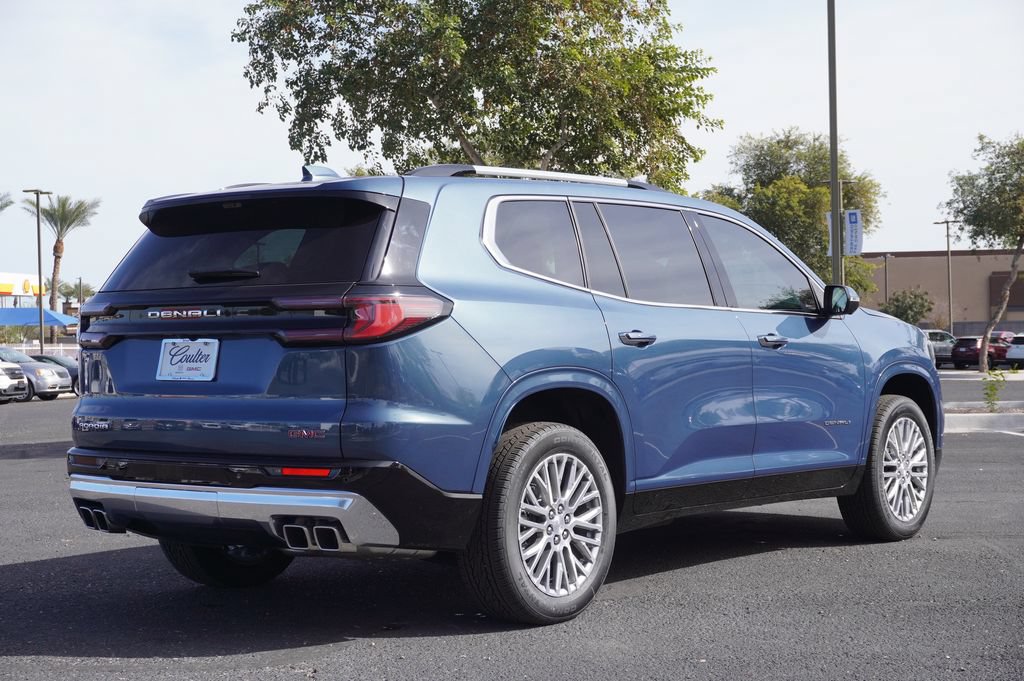 New 2026 GMC Acadia Denali FWD image 4