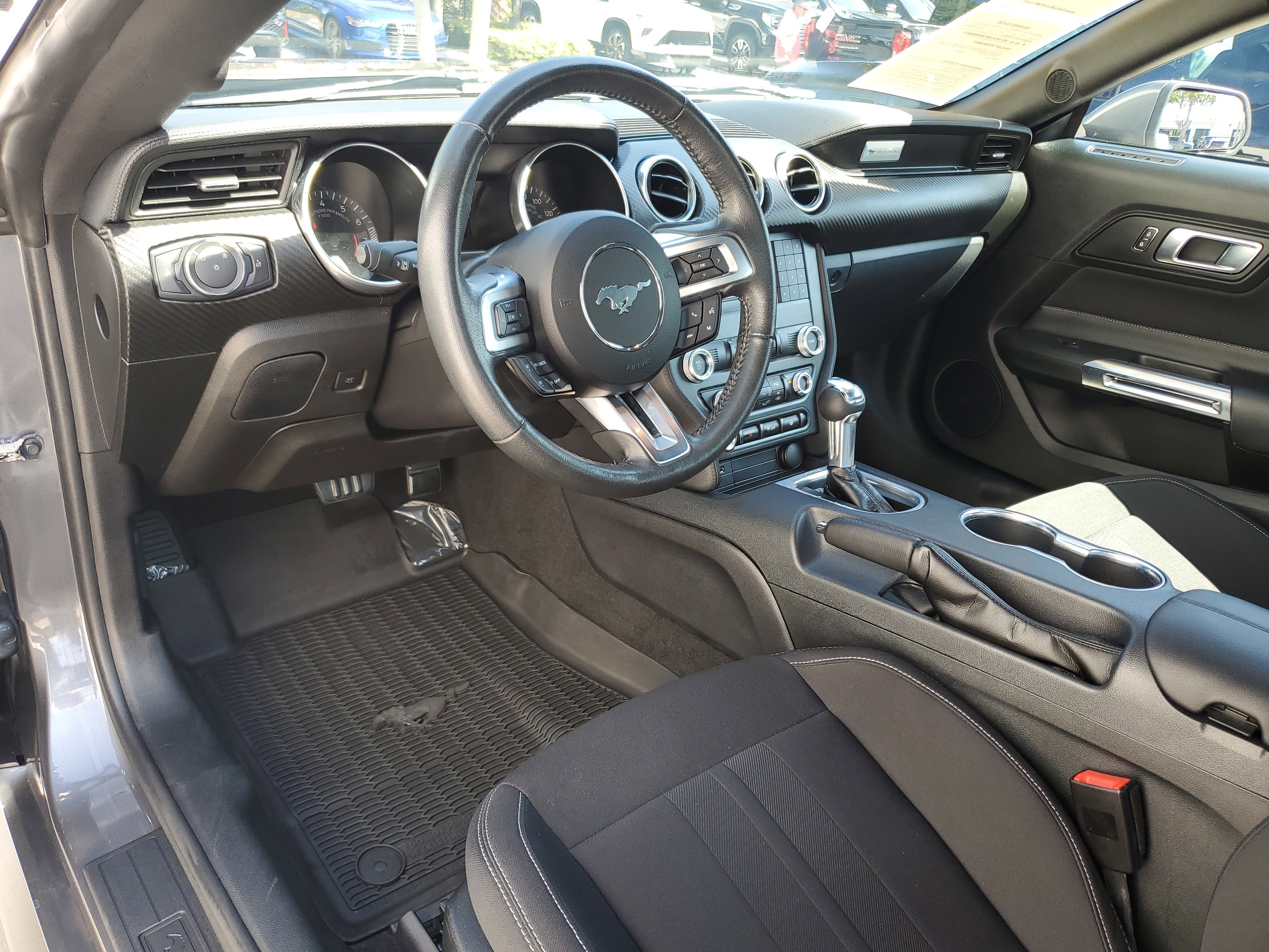 Used 2021 Ford Mustang Coupe image 19