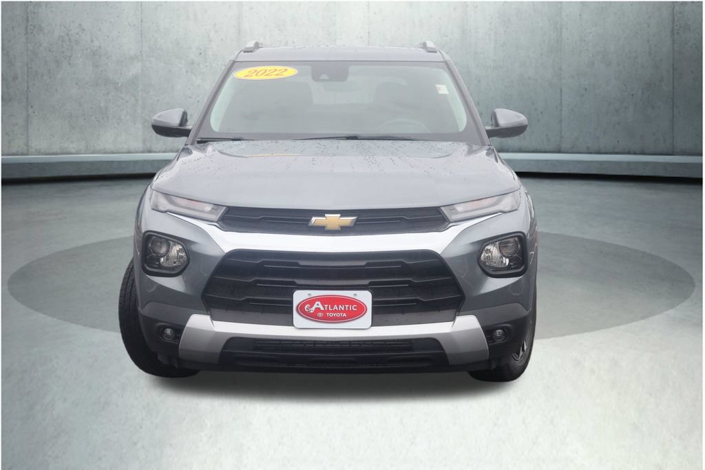 Used 2022 Chevrolet TrailBlazer LT AWD/4WD image 2