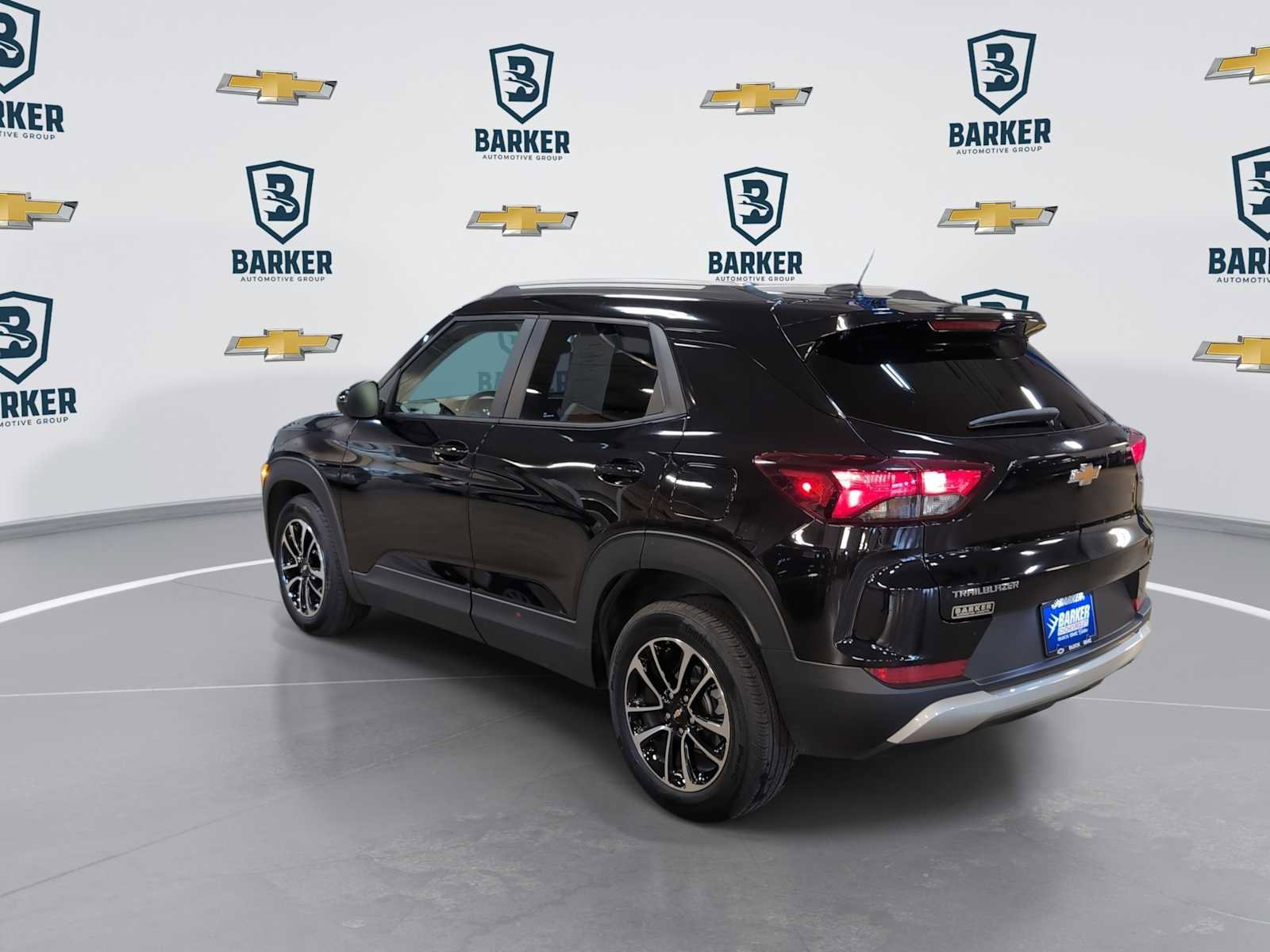 Used 2025 Chevrolet TrailBlazer LT FWD image 6