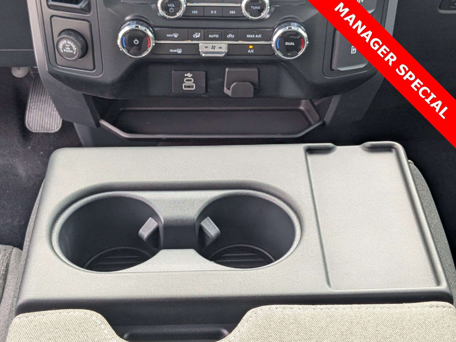 New 2025 Ford F150 XLT w/ Equipment Group 301A Standard image 19