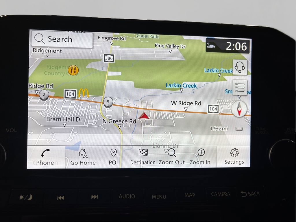 Used 2023 Nissan Pathfinder SL w/ Black Appearance Package image 32