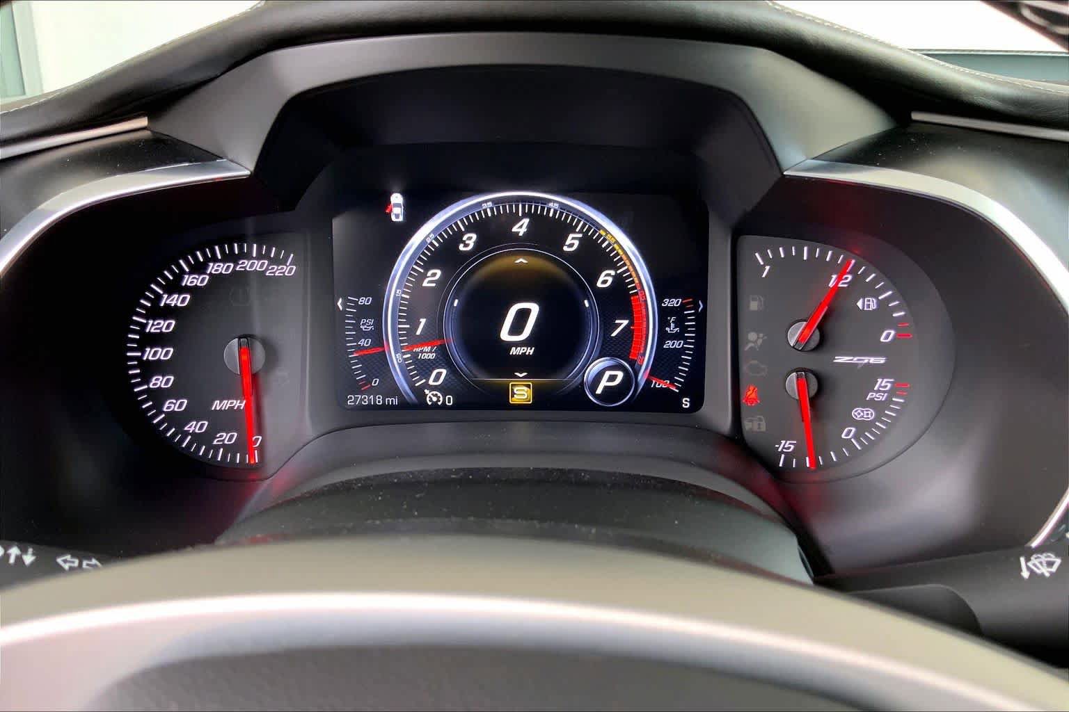 Used 2016 Chevrolet Corvette Z06 w/ 3LZ Preferred Equipment Group RWD image 24