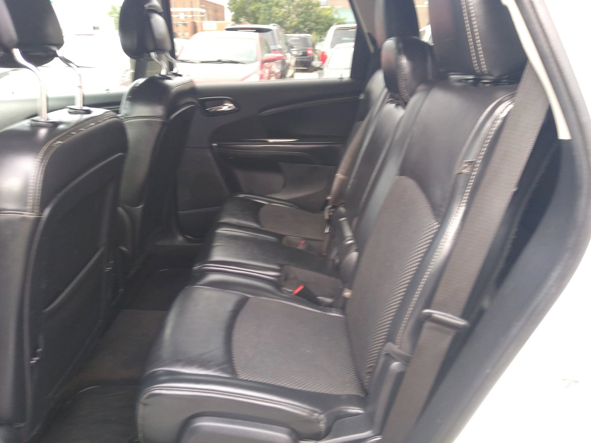 Used 2015 Dodge Journey Crossroad w/ Flexible Seating Group image 15