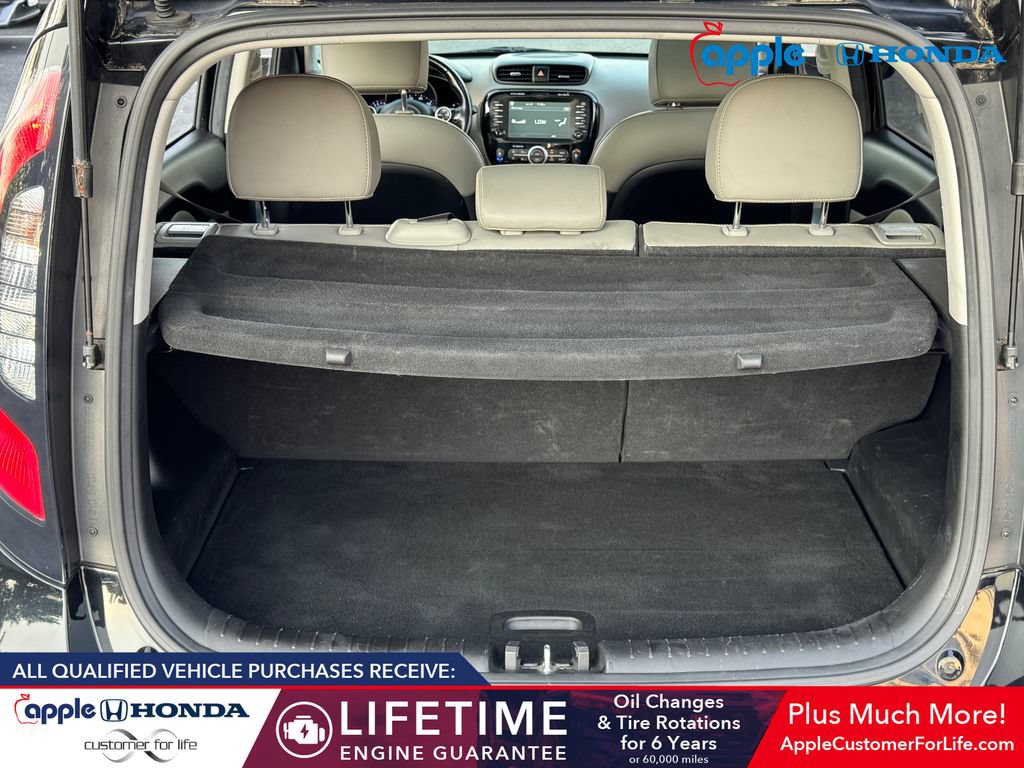 Used 2016 Kia Soul + w/ Primo Package FWD image 20