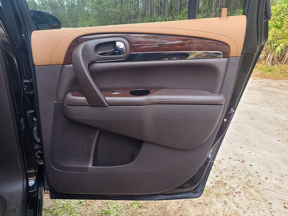 Used 2017 Buick Enclave Premium w/ Experience Buick Package image 30