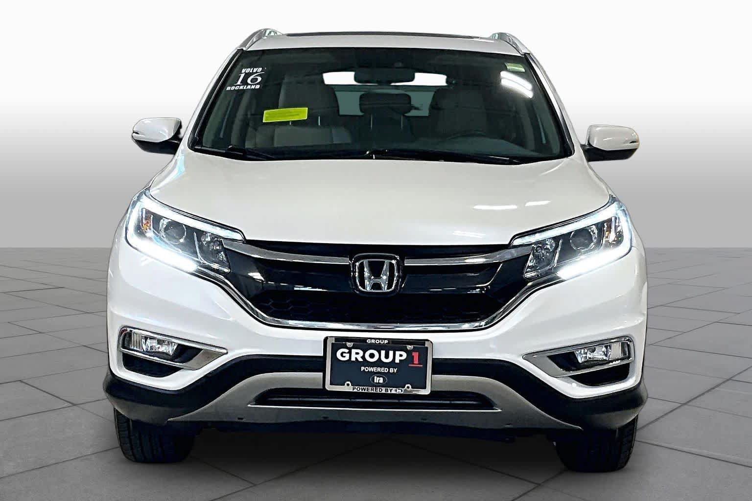 Used 2016 Honda CR-V Touring image 4