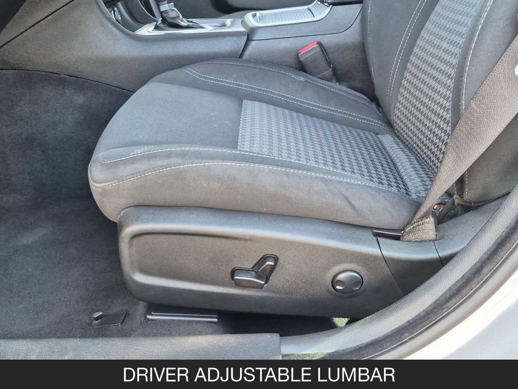 Used 2023 Dodge Charger SXT RWD image 15