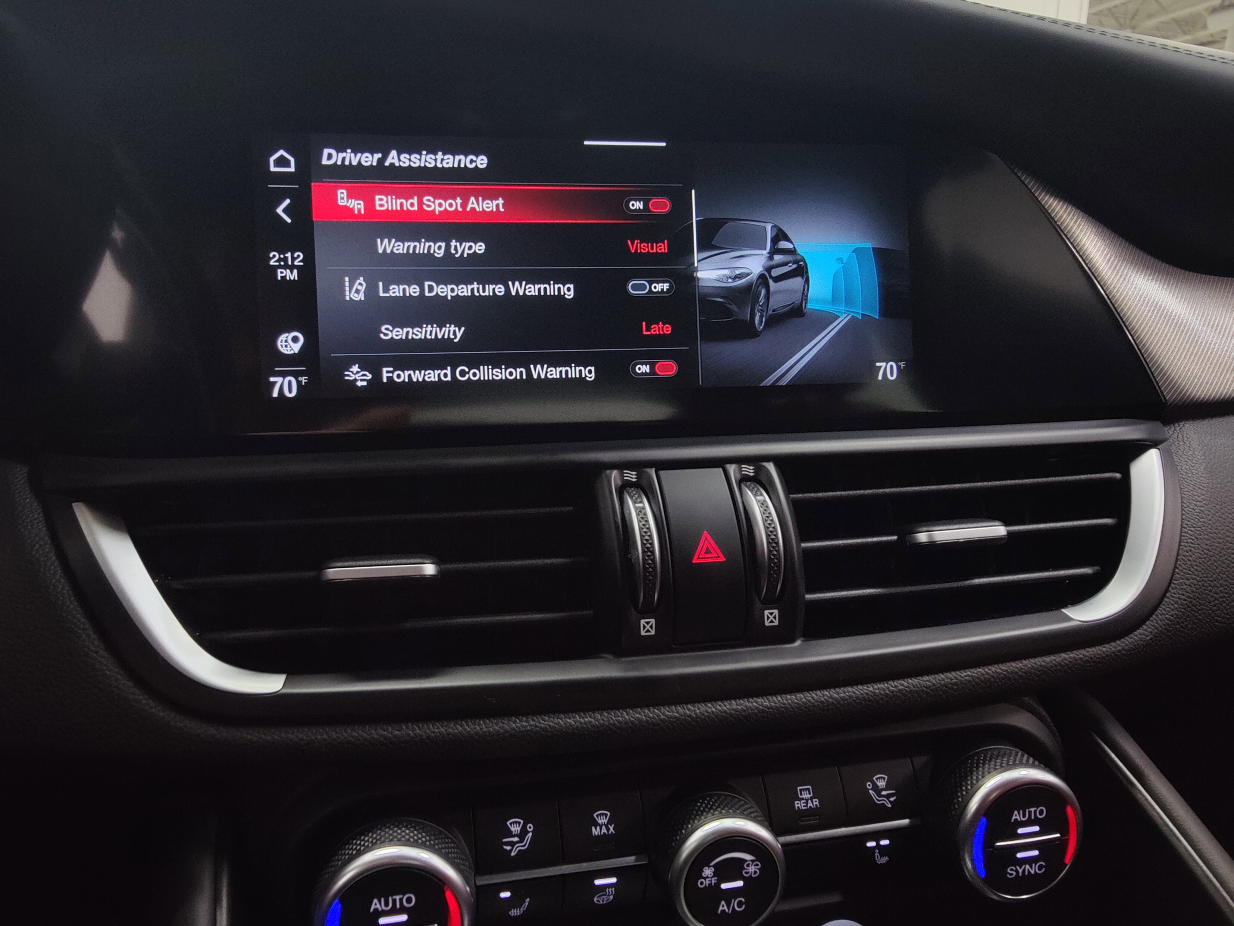 Certified 2022 Alfa Romeo Giulia Veloce image 22