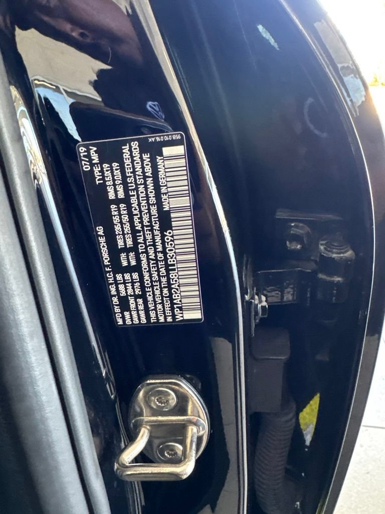 Used 2020 Porsche Macan S AWD/4WD image 20