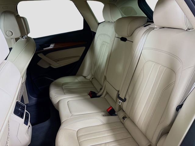 Used 2022 Audi Q5 2.0T Premium Plus image 25