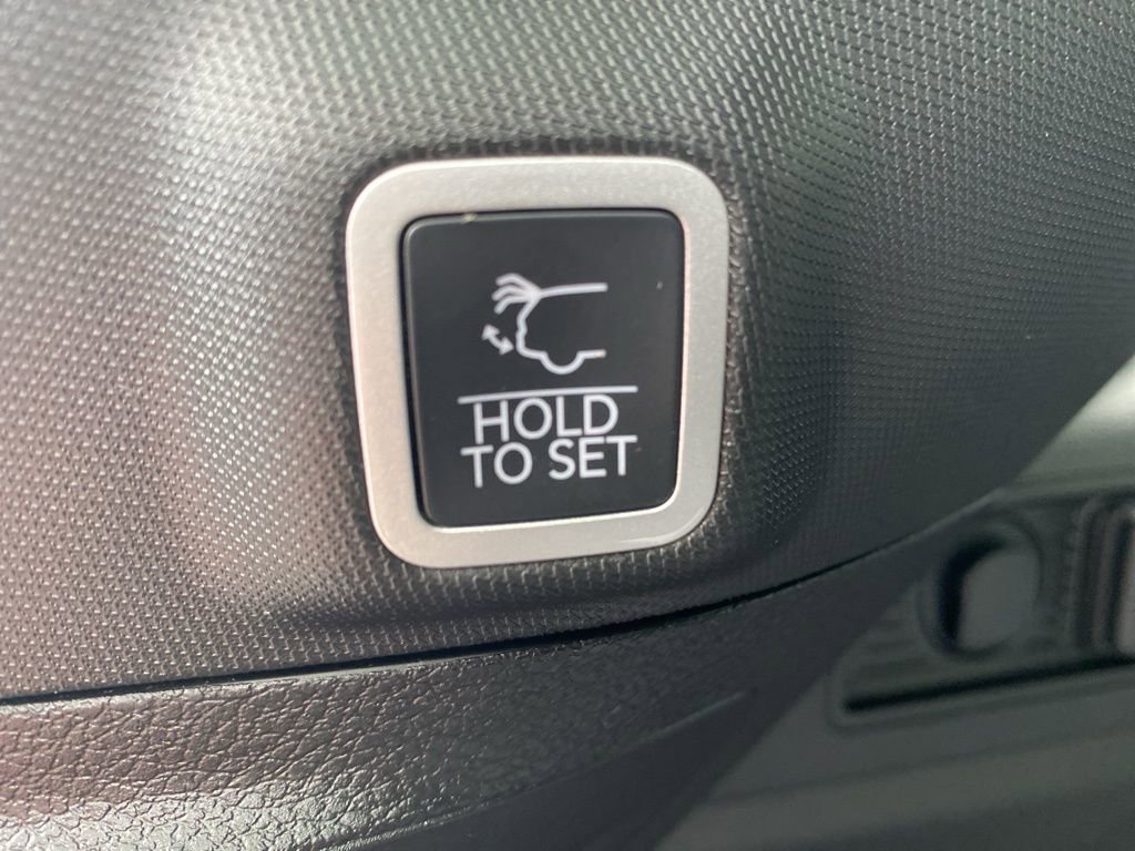 New 2026 Jeep Grand Cherokee Limited w/ Limited Altitude Package image 18