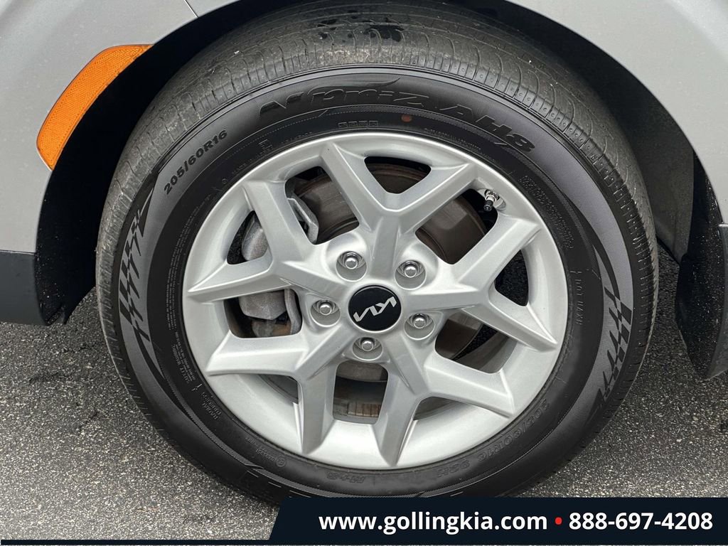 Certified 2023 Kia Soul LX w/ LX Technology Package image 7