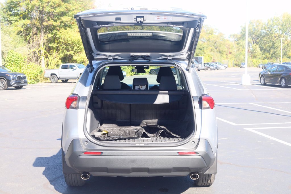 Used 2023 Toyota RAV4 XLE w/ Convenience Package AWD/4WD image 15
