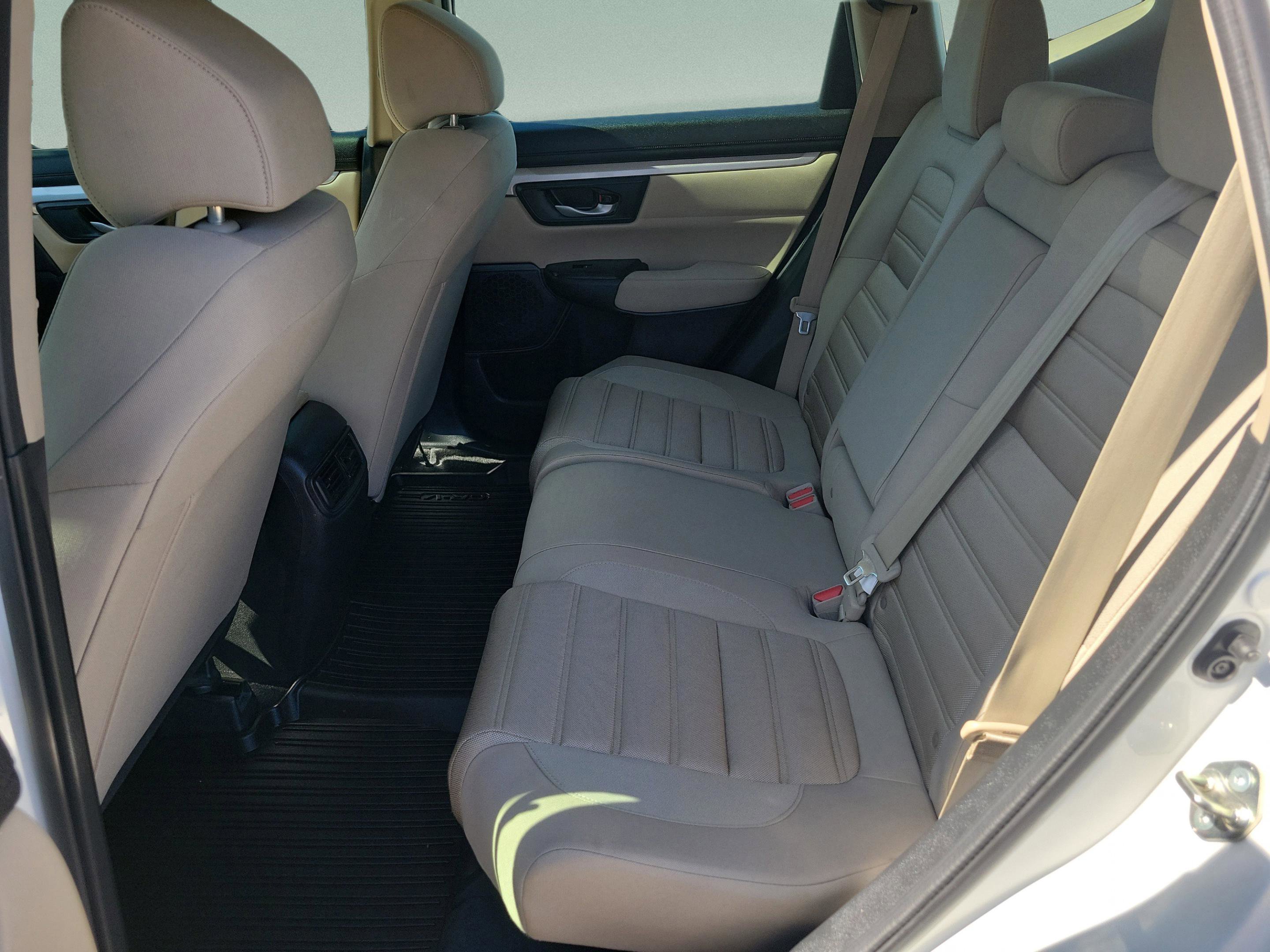 Used 2017 Honda CR-V LX image 7