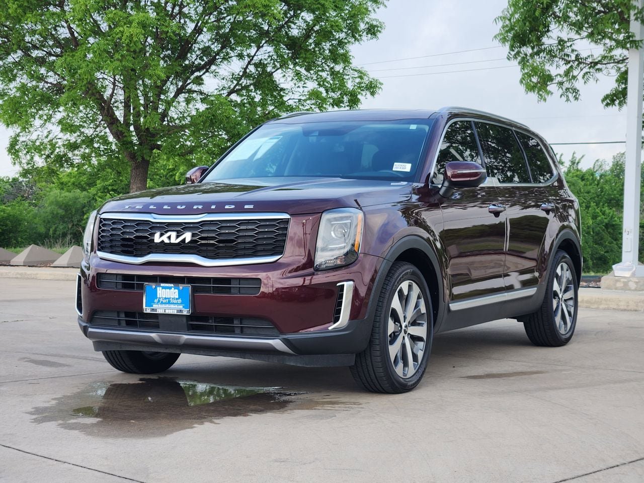 Used 2022 Kia Telluride S image 3