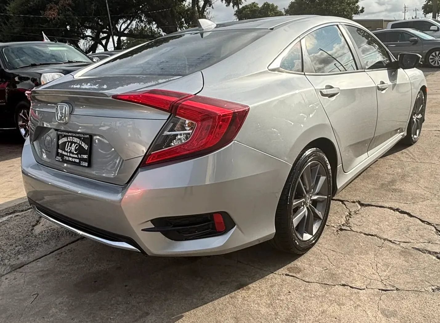 Used 2021 Honda Civic EX image 6