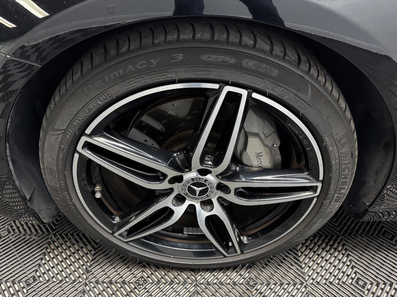 Used 2020 Mercedes-Benz E 350 Sedan image 19