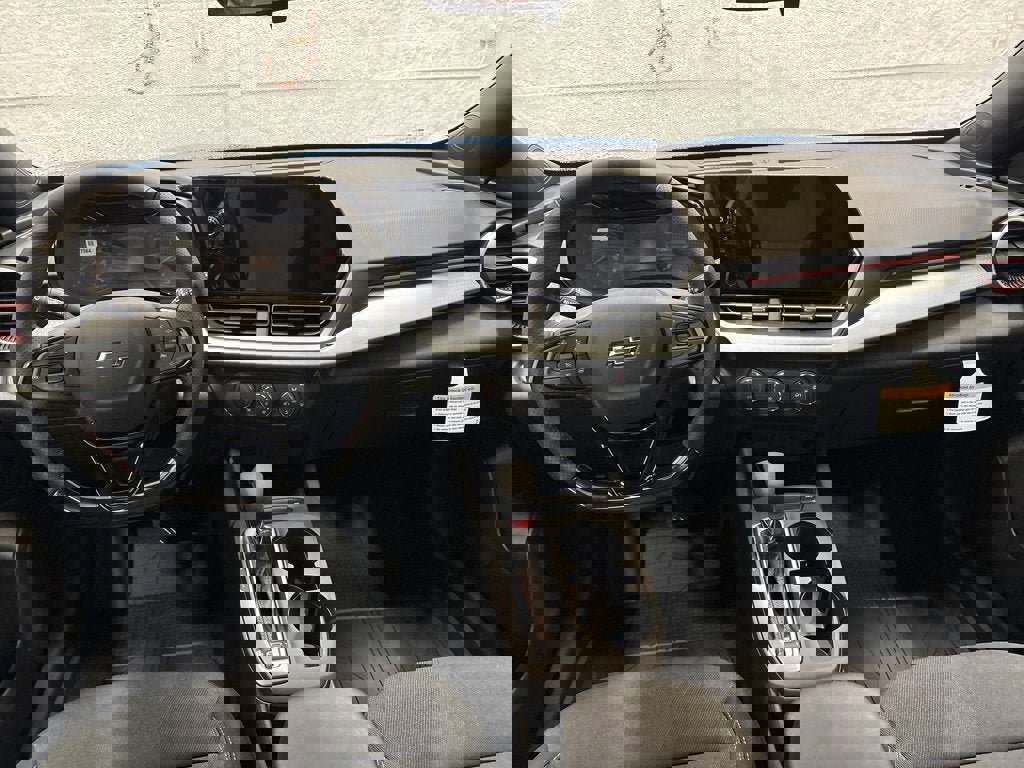 New 2026 Chevrolet Trax RS w/ Driver Confidence Package image 10