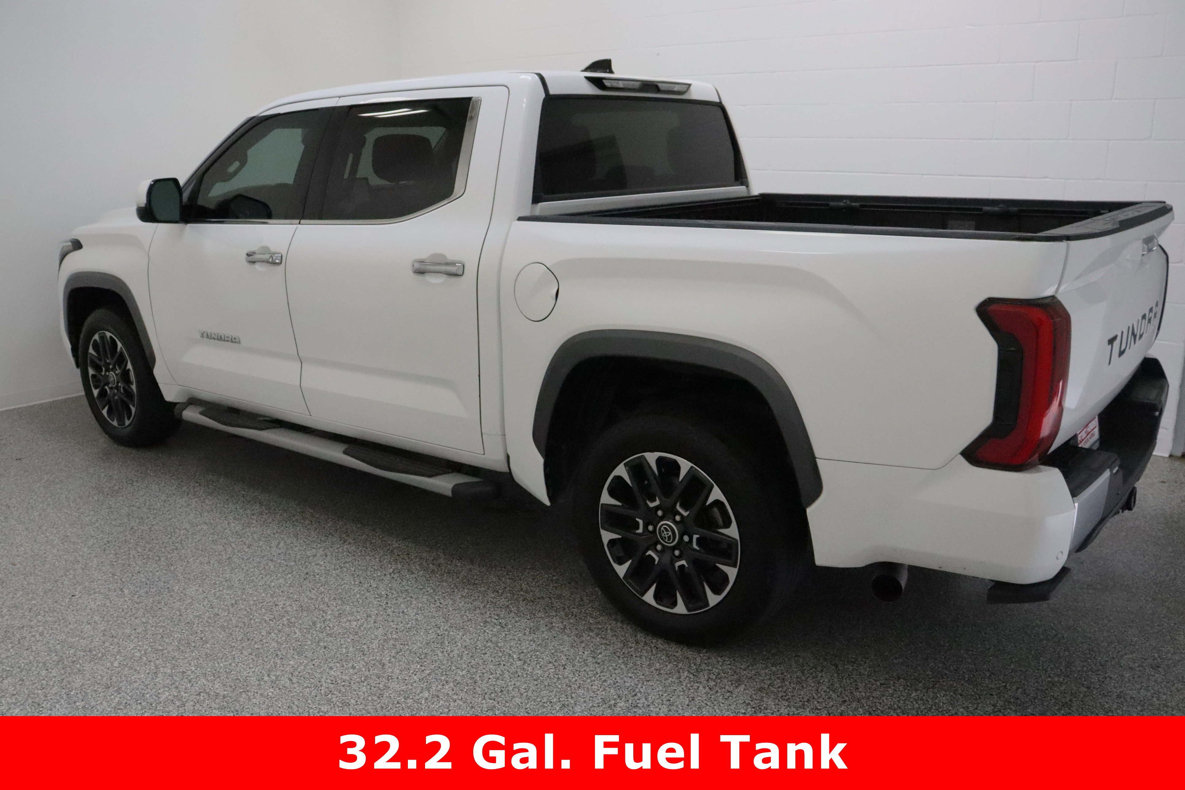 Used 2023 Toyota Tundra Limited w/ Power Package image 9