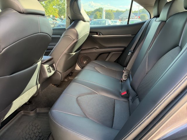 Used 2022 Toyota Camry XSE w/ Navigation Package FWD image 14
