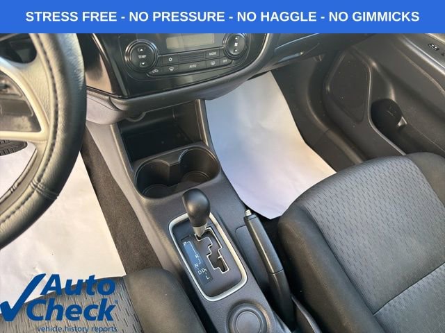 Used 2014 Mitsubishi Outlander ES FWD image 18