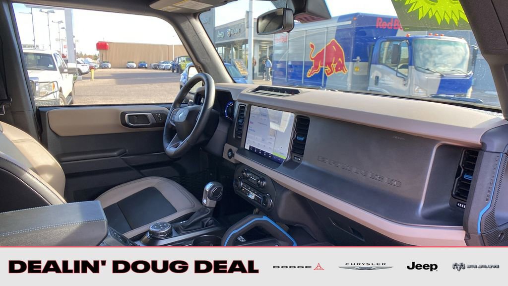Used 2024 Ford Bronco Wildtrak image 41