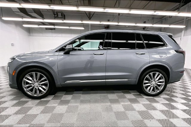 Used 2021 Cadillac XT6 Sport AWD/4WD image 13