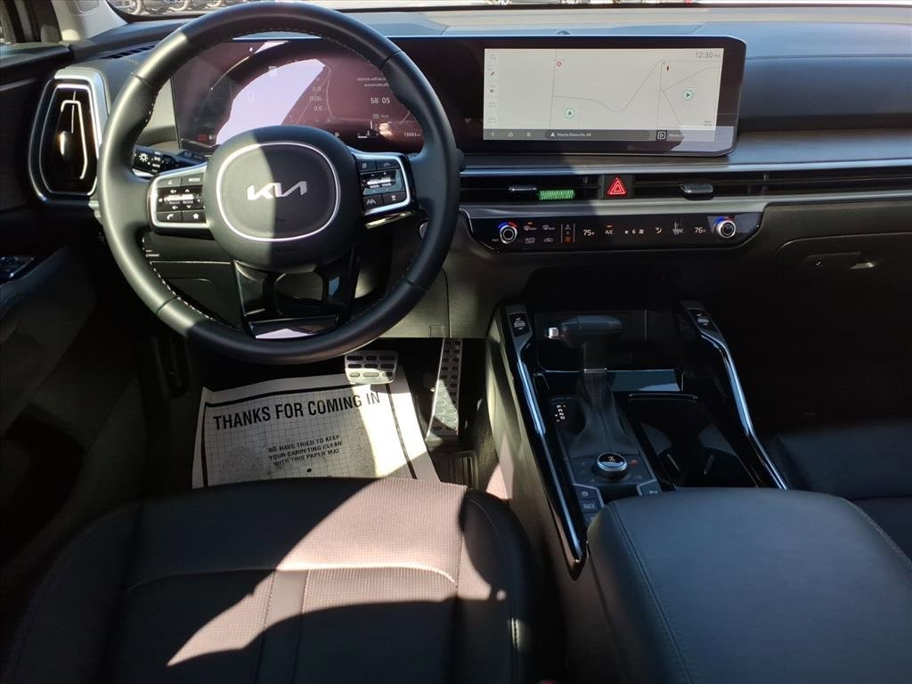 Used 2024 Kia Sorento SX image 13