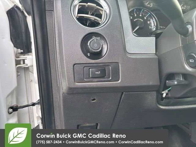 Used 2011 Ford F150 XLT w/ XLT Chrome Pkg image 12