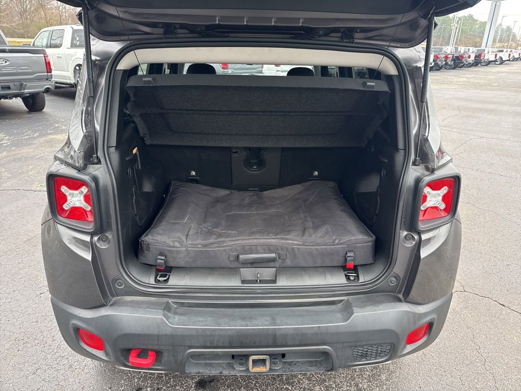 Used 2020 Jeep Renegade Trailhawk w/ Premium Leather Group image 12