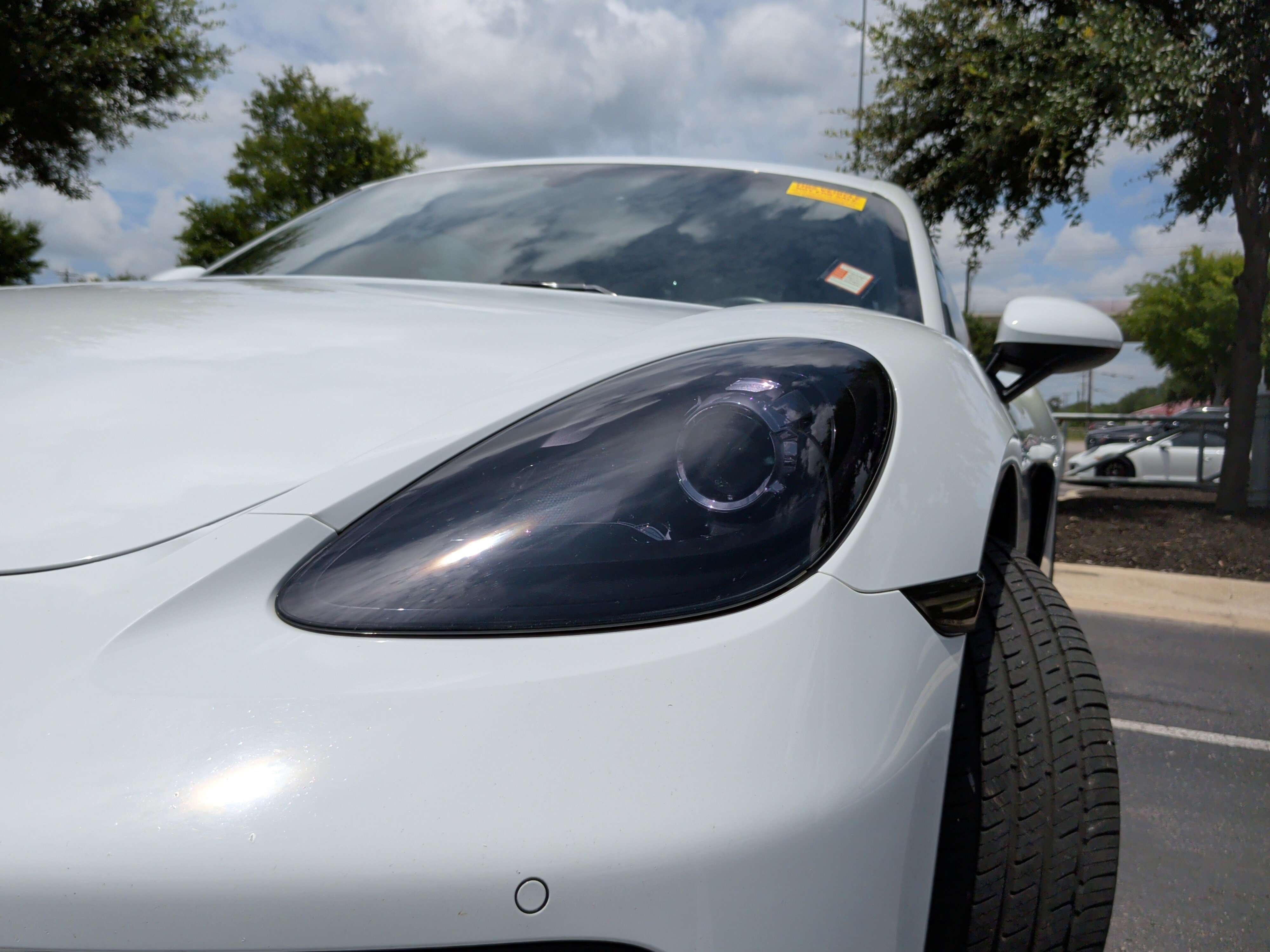 Used 2018 Porsche 718 Cayman RWD image 3