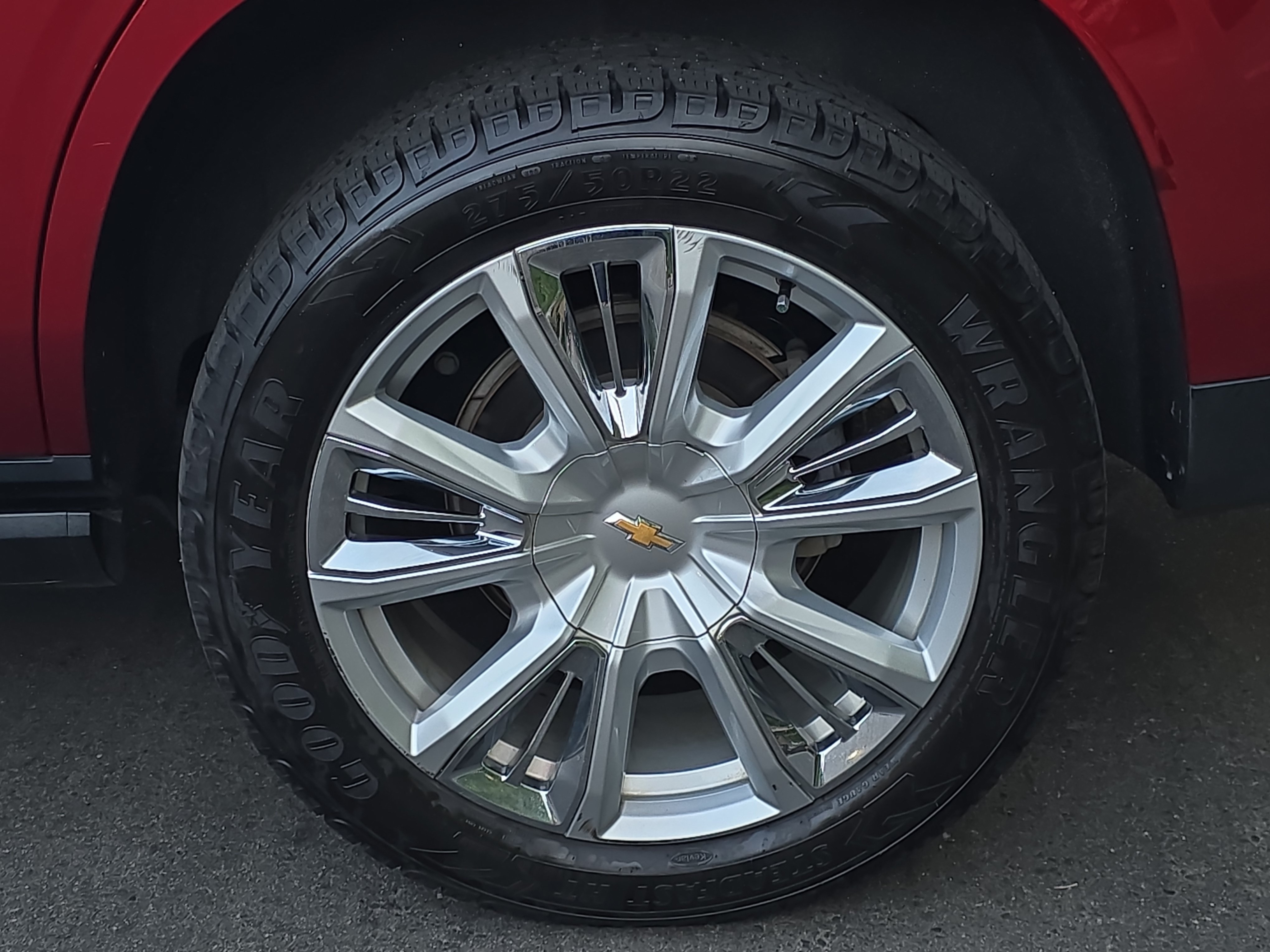 Used 2021 Chevrolet Tahoe High Country w/ Premium Package AWD/4WD image 37