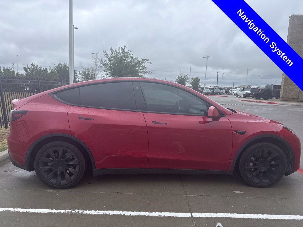 Used 2022 Tesla Model Y Long Range AWD/4WD image 8