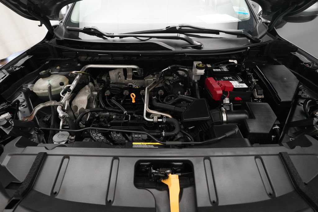 Used 2021 Nissan Rogue S AWD/4WD image 3