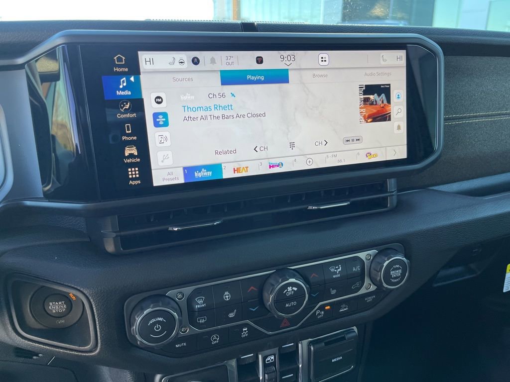 New 2026 Jeep Gladiator Sport image 10