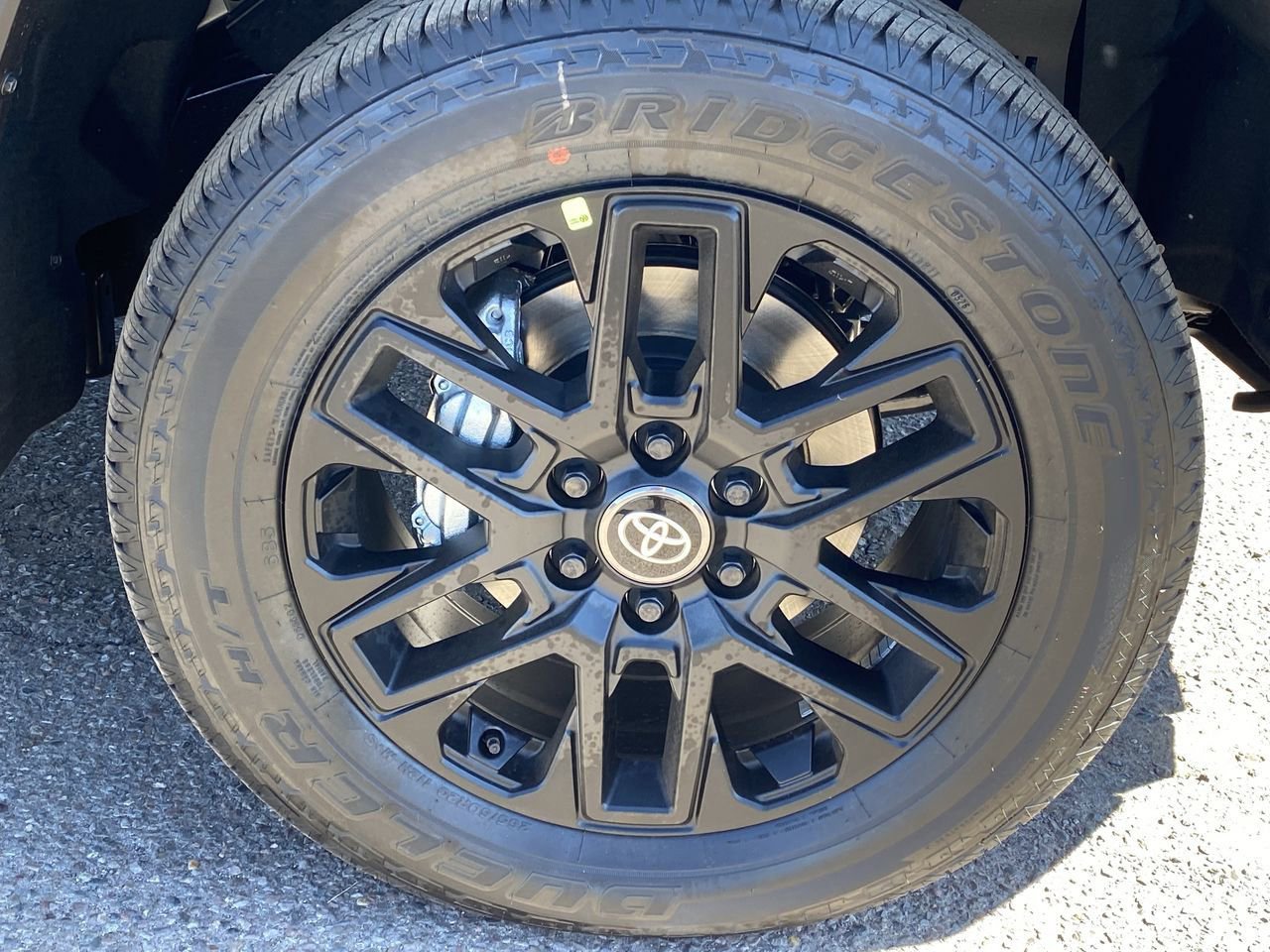 New 2026 Toyota Tundra SR5 image 9