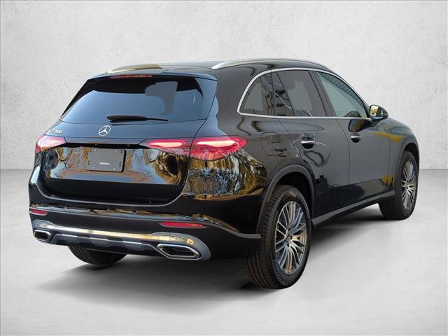 New 2026 Mercedes-Benz GLC 300 image 2