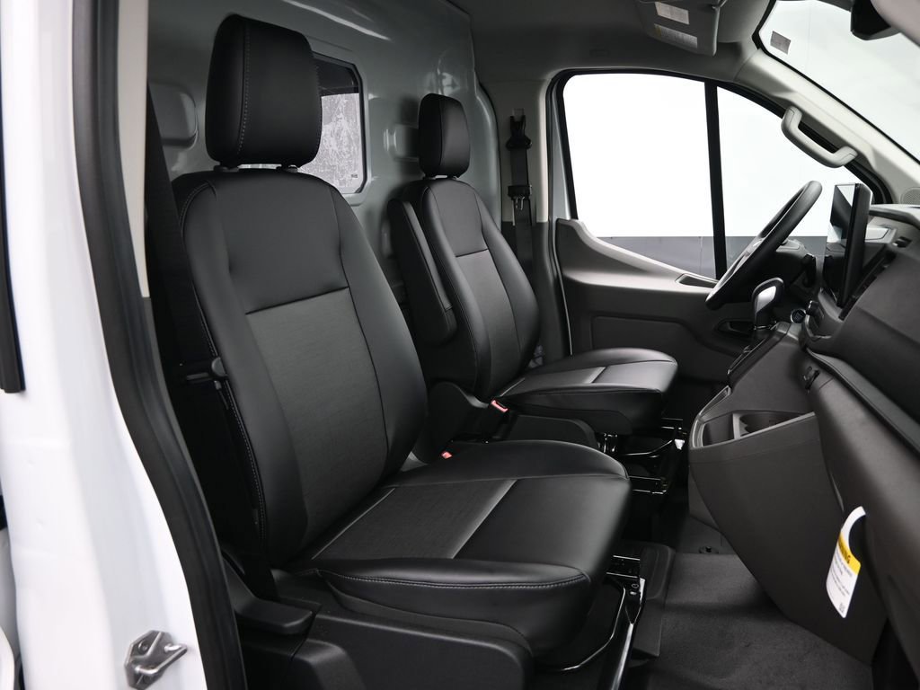 New 2026 Ford Transit 250 Low Roof image 23