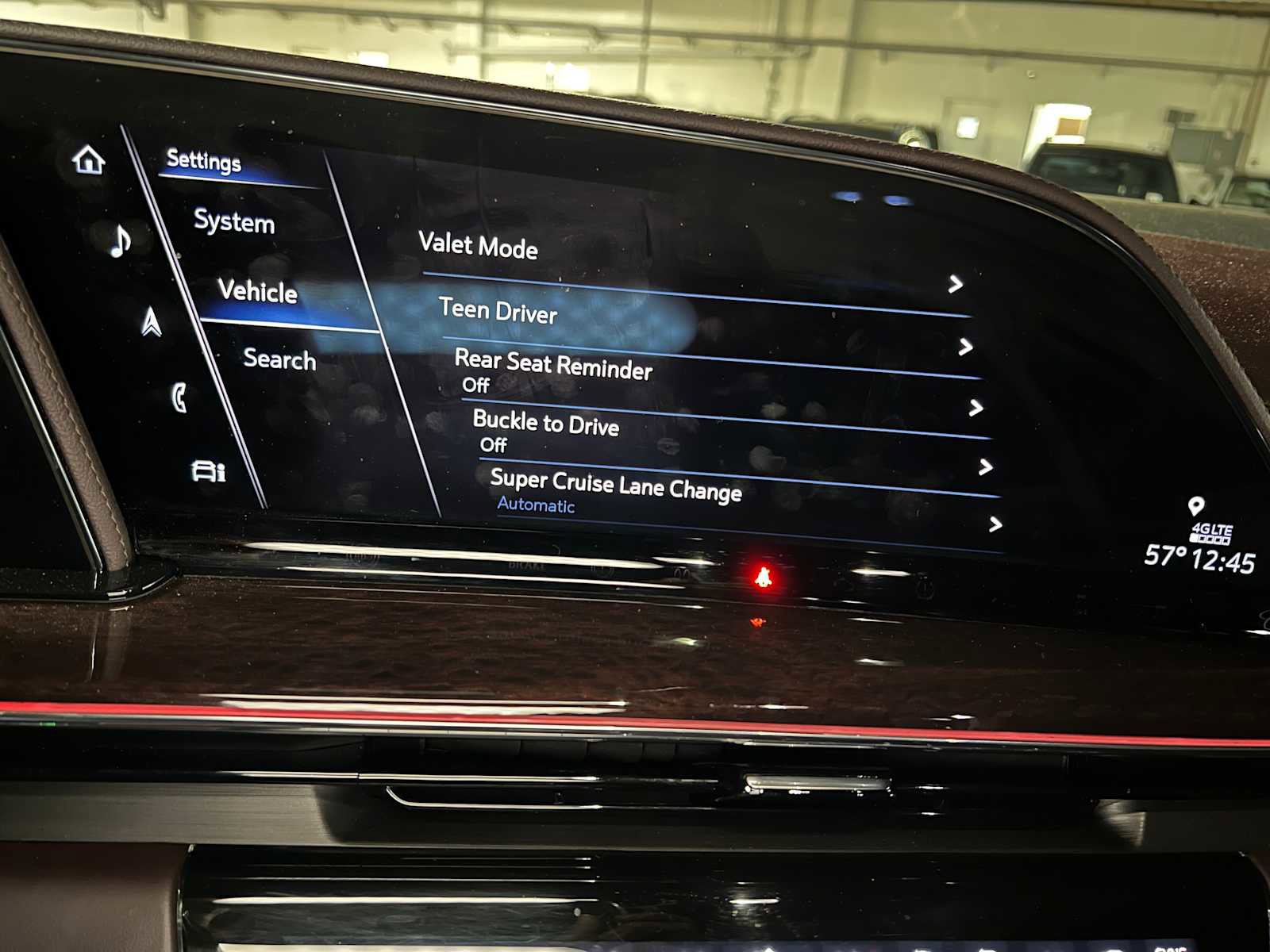 Used 2023 Cadillac Escalade Sport Platinum AWD/4WD image 40