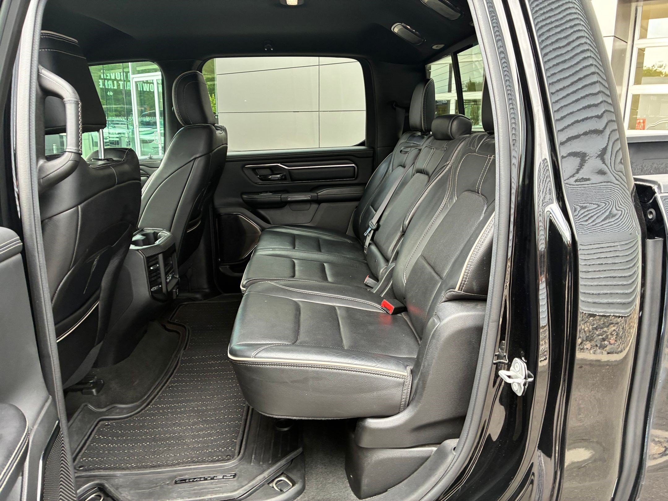 Used 2022 RAM 1500 Limited AWD/4WD image 24