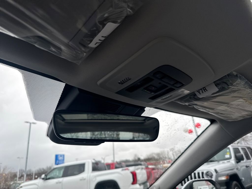 New 2026 Toyota Camry XLE image 32