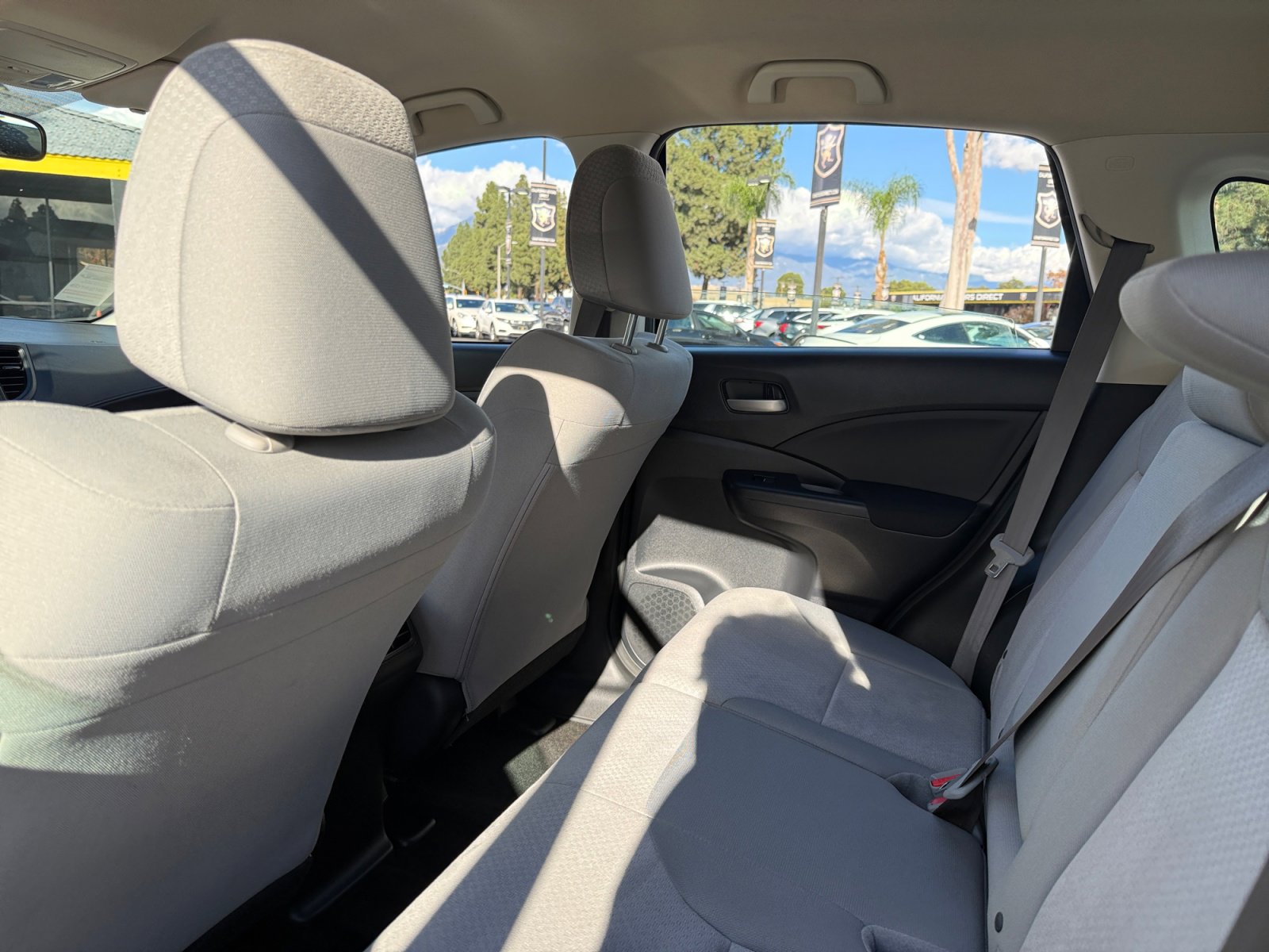 Used 2015 Honda CR-V LX image 16