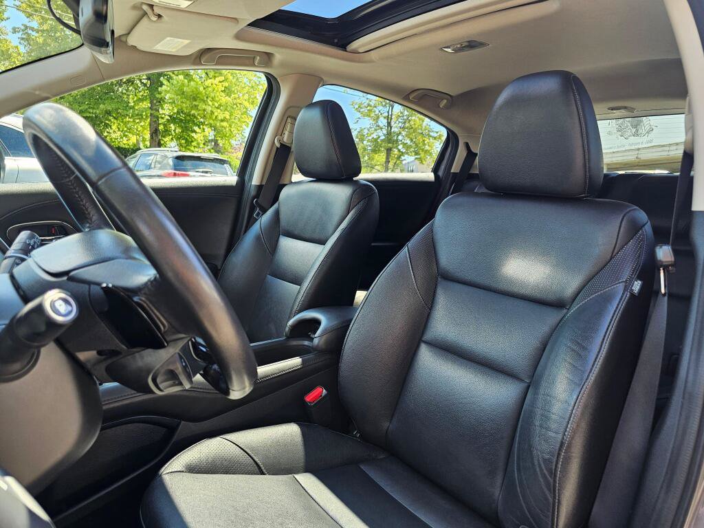 Used 2017 Honda HR-V EX-L image 21