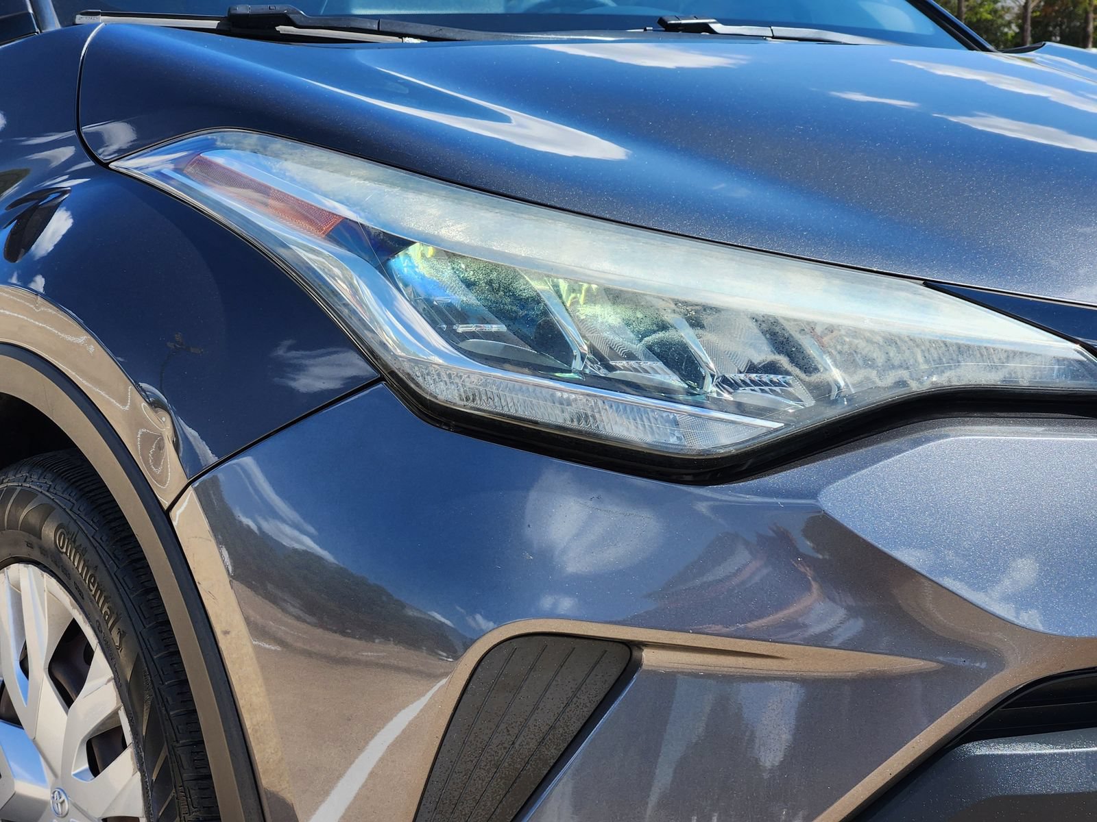 Used 2021 Toyota C-HR LE FWD image 8