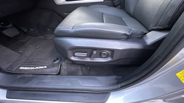 Used 2025 Toyota Sequoia Limited w/ Tow Technology Package image 30