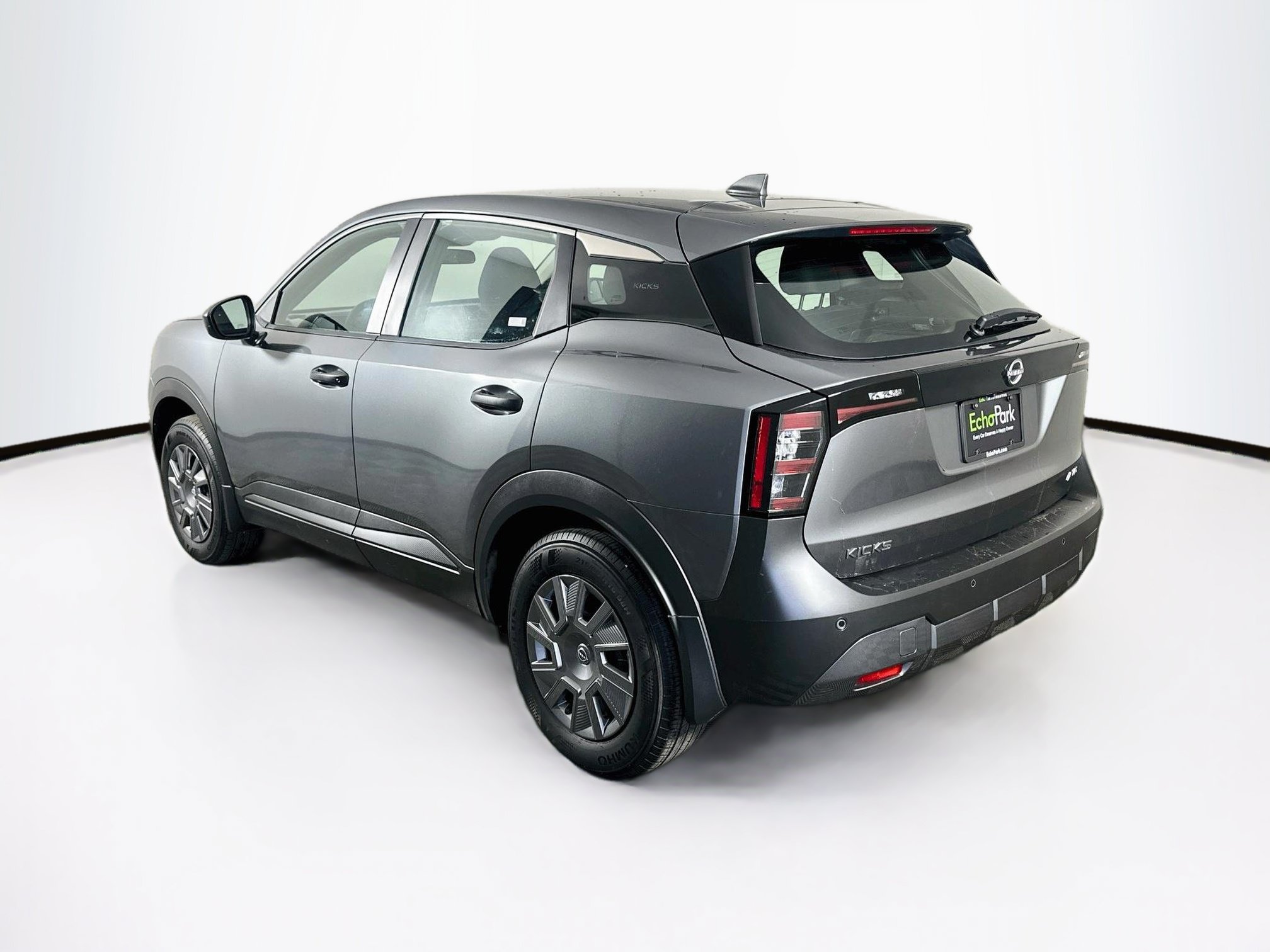 Used 2025 Nissan Kicks S AWD/4WD image 5