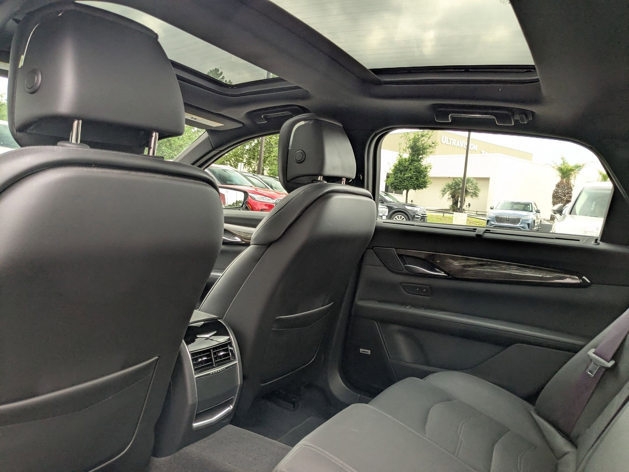 Used 2017 Cadillac CT6 Luxury RWD image 21