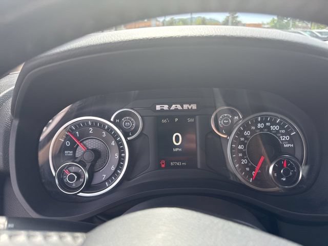 Used 2020 RAM 1500 Big Horn AWD/4WD image 24