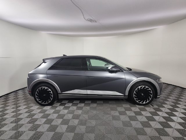 Certified 2024 Hyundai Ioniq 5 Limited AWD/4WD image 6